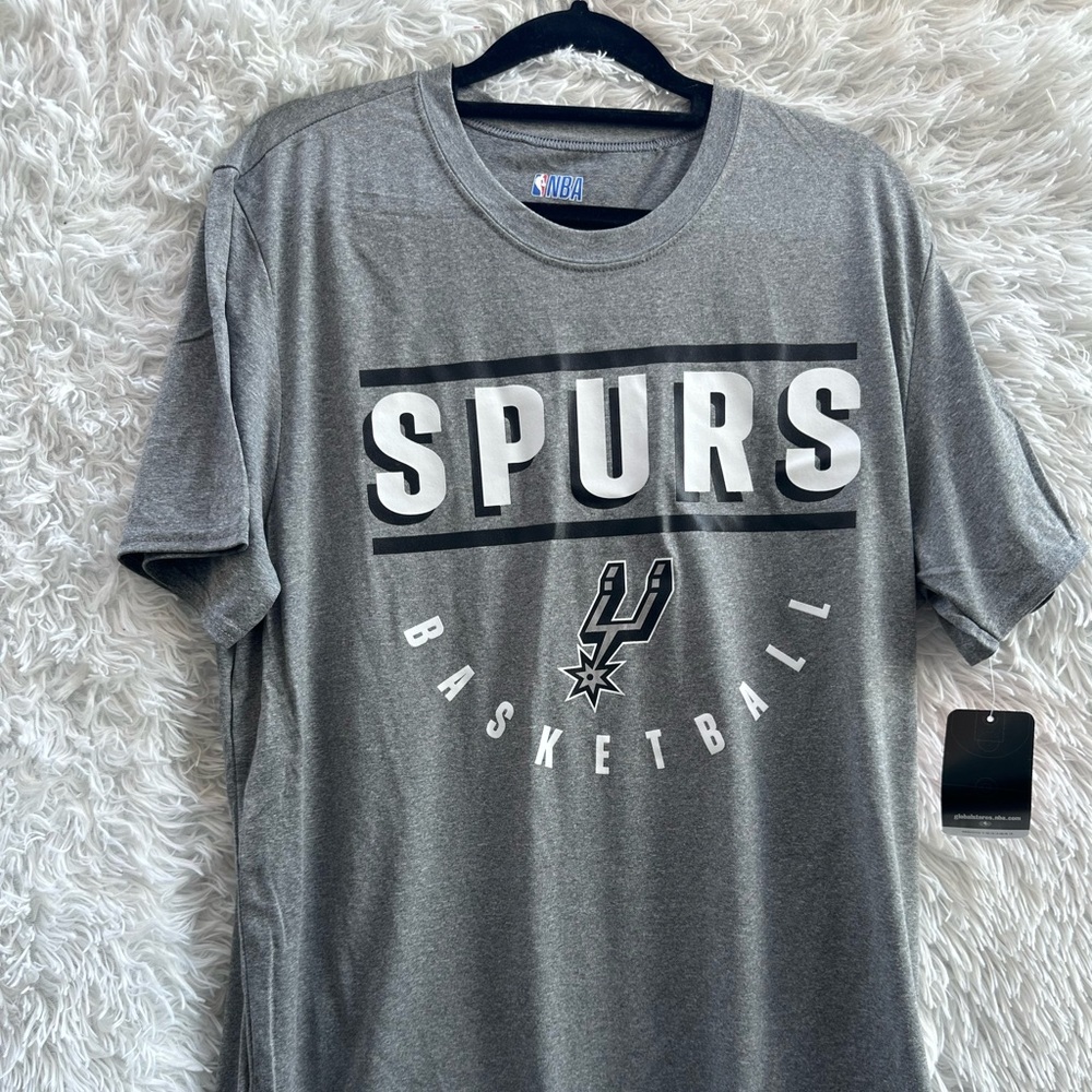 New Men NBA Spurs Basketball Gray T-Shirt in size Large